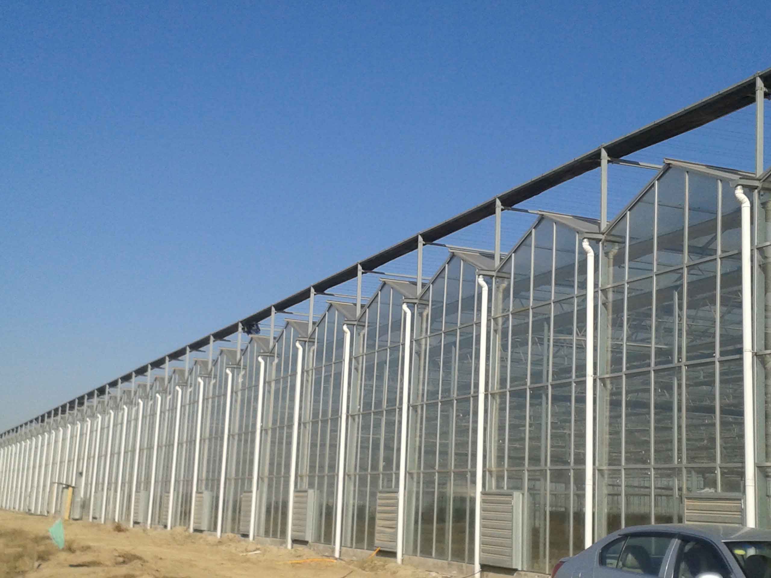 玻璃温室骨架结构材质解析